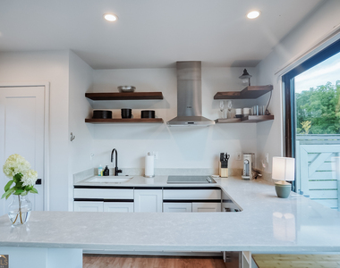 110 Basil Way - Photo Thumbnail 6