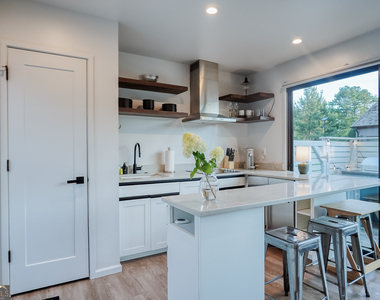 110 Basil Way - Photo Thumbnail 7