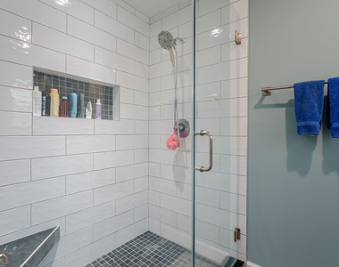 196 Avalon Drive - Photo Thumbnail 36