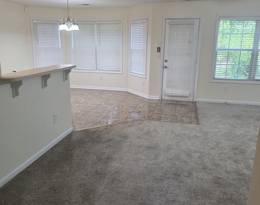 1531 Park Knoll Trail - Photo Thumbnail 17