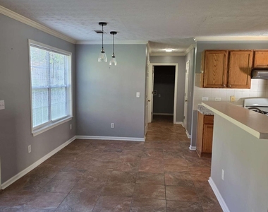 1529 Sydney Pond Circle - Photo Thumbnail 6