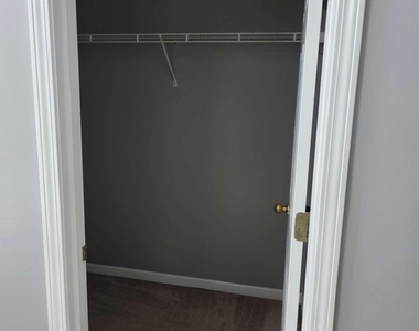 1529 Sydney Pond Circle - Photo Thumbnail 17