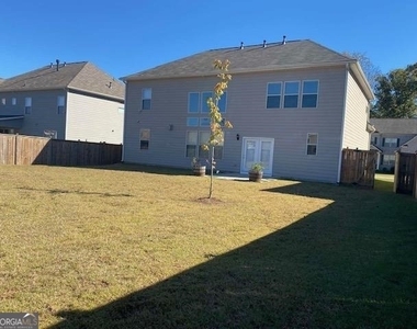 5650 Mirror Lake Drive - Photo Thumbnail 32