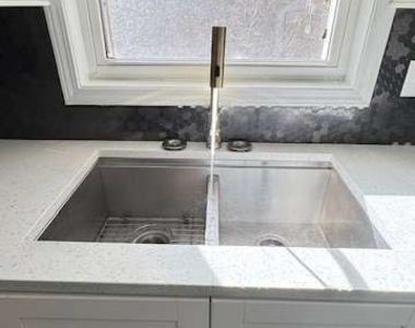 552 Sybil Lane Se - Photo Thumbnail 6