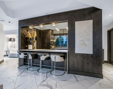 400 W Peachtree Street Nw - Photo Thumbnail 38