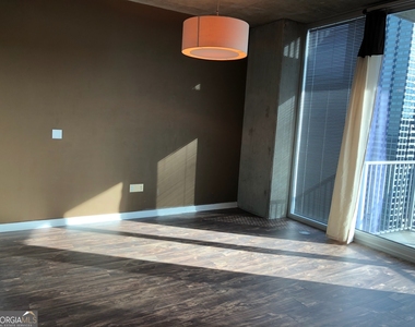 400 W Peachtree Street Nw - Photo Thumbnail 18