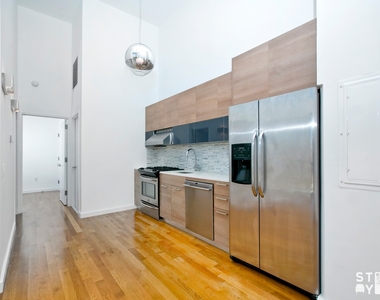Greene Ave & Classon Ave - Photo Thumbnail 2