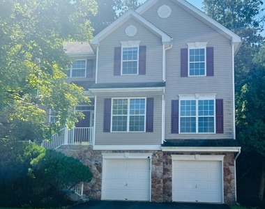 310 Winding Hill Dr - Photo Thumbnail 1