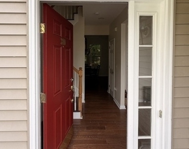 310 Winding Hill Dr - Photo Thumbnail 2