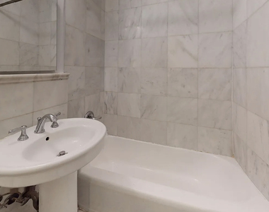 338 East 70th Street - Photo Thumbnail 9