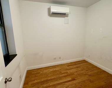 749 9th Avenue - Photo Thumbnail 6