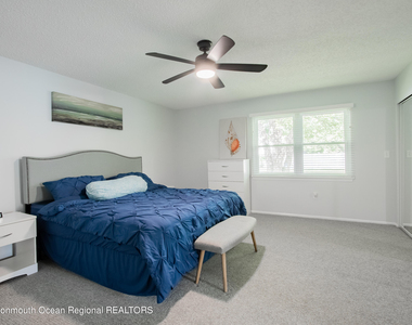 49 Williamsburg Drive - Photo Thumbnail 15