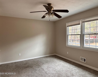 702 Cassville Road - Photo Thumbnail 18