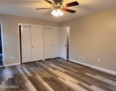 702 Cassville Road - Photo Thumbnail 20
