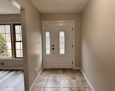 702 Cassville Road - Photo Thumbnail 11