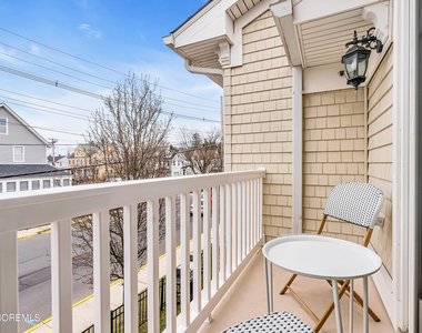 564 Sairs Avenue - Photo Thumbnail 18