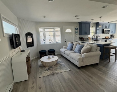 125 Throssell Road - Photo Thumbnail 7