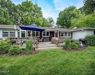 117 Elm Lane - Photo Thumbnail 2