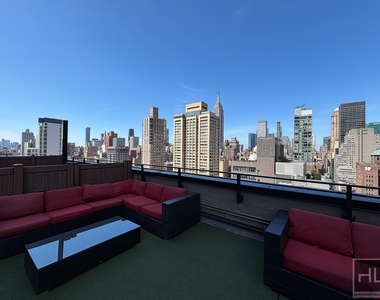 East 39th Street - Photo Thumbnail 2