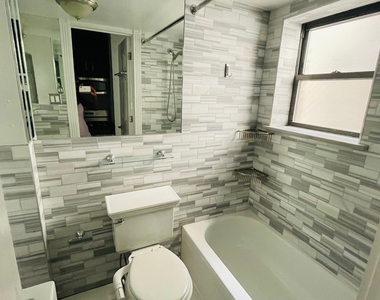 Mott Street - Photo Thumbnail 7