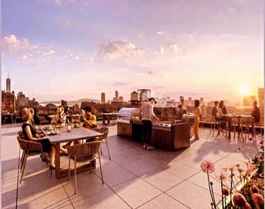 West 28th Street - Photo Thumbnail 6