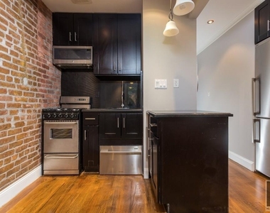 East 26 Street - Photo Thumbnail 2