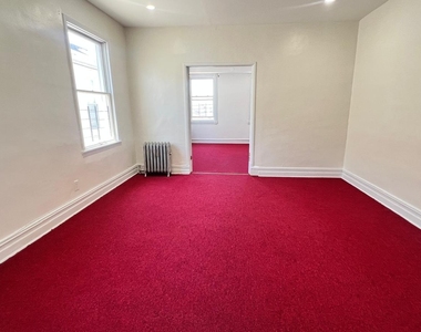 1409 East 48 Street - Photo Thumbnail 3
