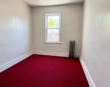 1409 East 48 Street - Photo Thumbnail 7