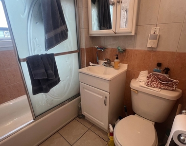 619 East 7 Street - Photo Thumbnail 15