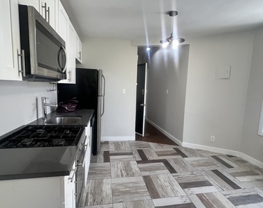 1129 Rogers Avenue - Photo Thumbnail 1