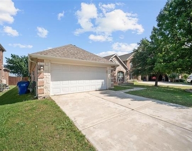 2832 Appaloosa Court - Photo Thumbnail 2