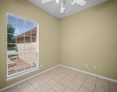 2832 Appaloosa Court - Photo Thumbnail 11