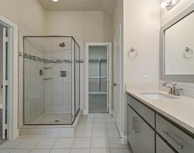 766 E Main Street - Photo Thumbnail 9