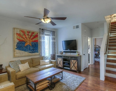 1225 N 36th Street - Photo Thumbnail 2