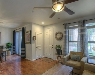 1225 N 36th Street - Photo Thumbnail 3