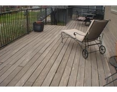 1122 N Zang Boulevard - Photo Thumbnail 6