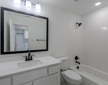 3113 Sir Judge Drive - Photo Thumbnail 28