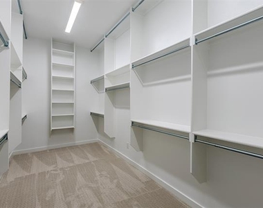 3113 Sir Judge Drive - Photo Thumbnail 22