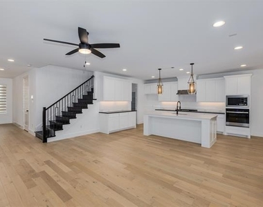 3113 Sir Judge Drive - Photo Thumbnail 15