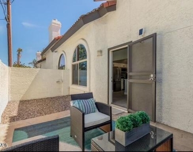 4328 N 36th Street - Photo Thumbnail 16