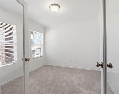1727 Palo Blanco Drive - Photo Thumbnail 1