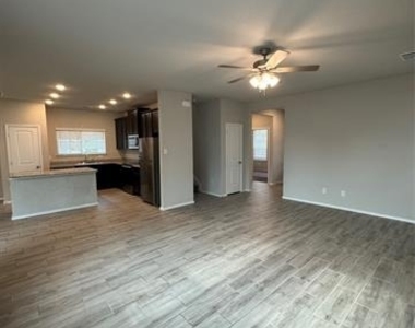 6033 Seguin Court - Photo Thumbnail 2