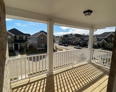 6033 Seguin Court - Photo Thumbnail 19