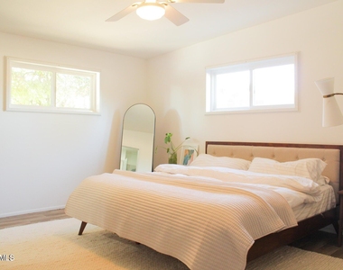 2107 S Ventura Drive - Photo Thumbnail 9