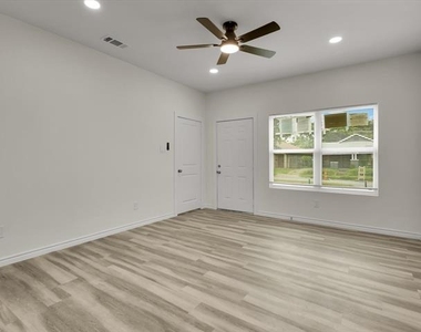 3526 Elsie Faye Heggins Street - Photo Thumbnail 4