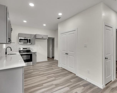 3526 Elsie Faye Heggins Street - Photo Thumbnail 5