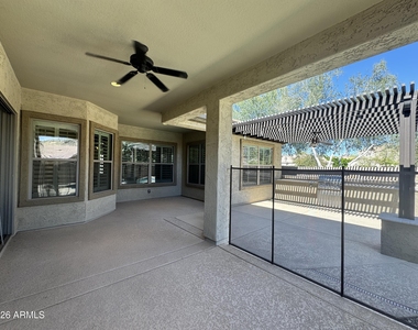 26723 N 52nd Drive - Photo Thumbnail 12
