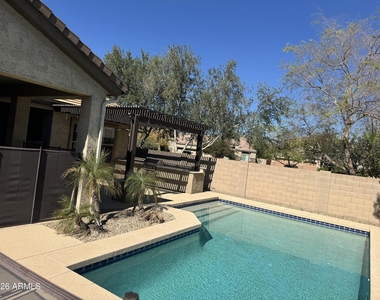 26723 N 52nd Drive - Photo Thumbnail 13