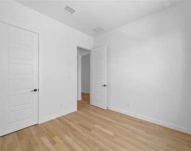 15518 Crape Myrtle Road - Photo Thumbnail 29