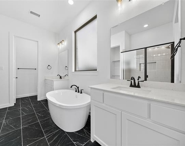 15518 Crape Myrtle Road - Photo Thumbnail 13